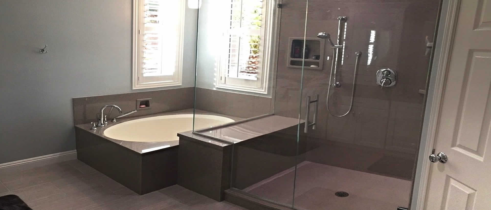 Kera Bath & Shower